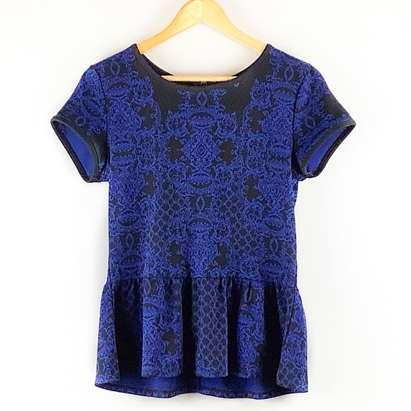Romeo + Juliet Couture Cobalt Peplum Pattern Top Size Medium - Picture 2 of 7